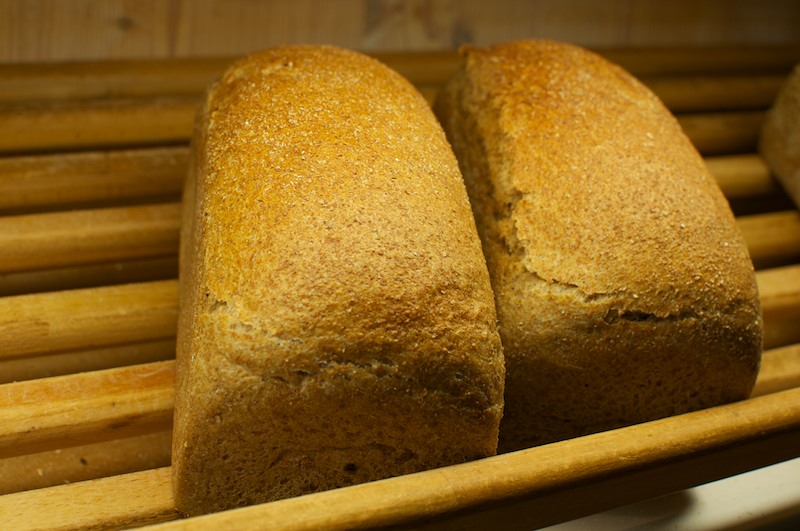 Vollkorn Weizen-Hefe-Brot